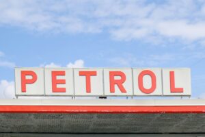 Read more about the article Marathon Petroleum Stock Surges Amid Rising Energy Demand Trends